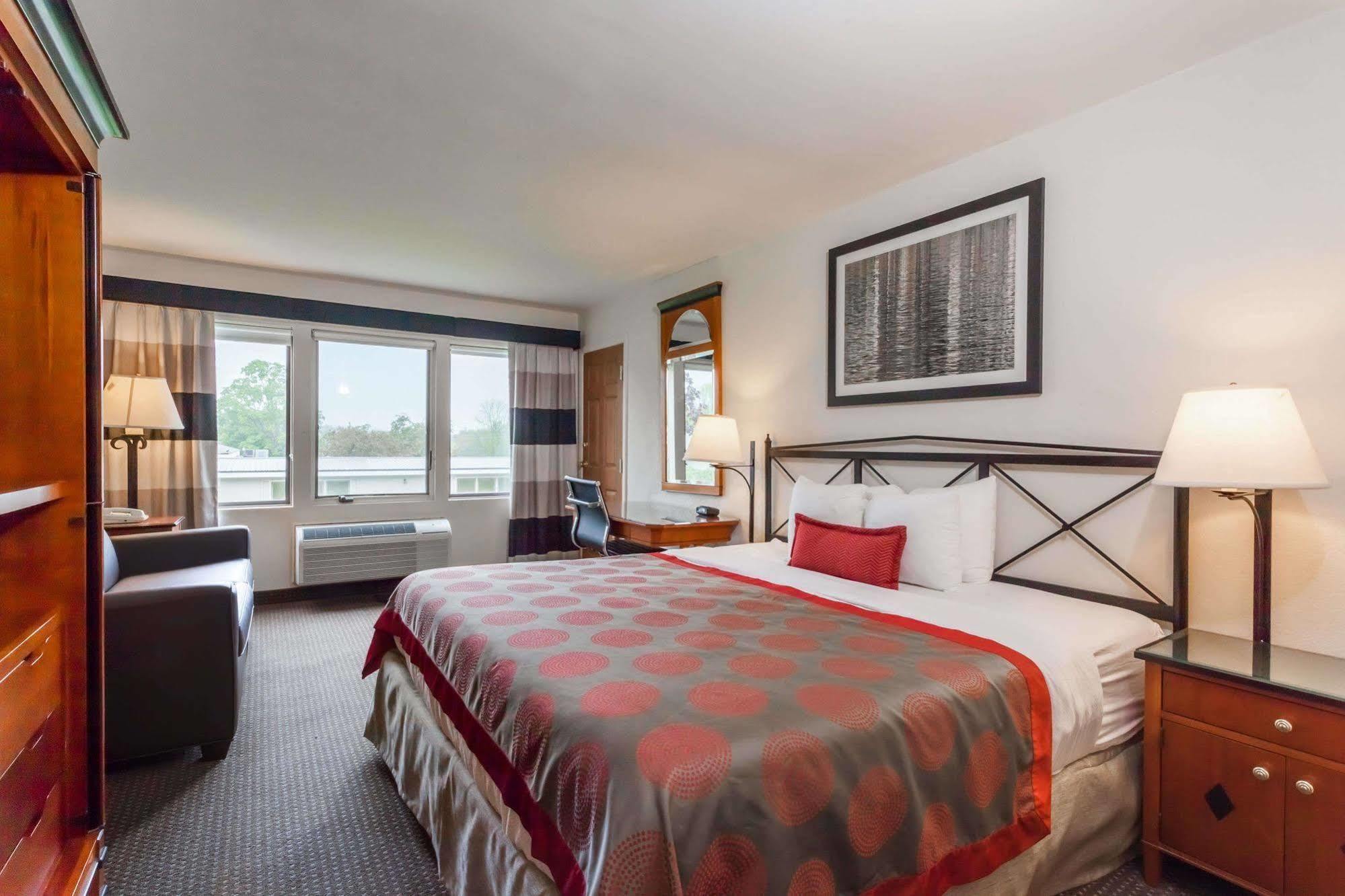 Ramada By Wyndham Rock Hill At Sullivan Center מראה חיצוני תמונה