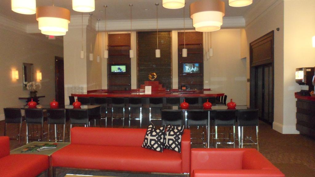 Ramada By Wyndham Rock Hill At Sullivan Center מראה חיצוני תמונה