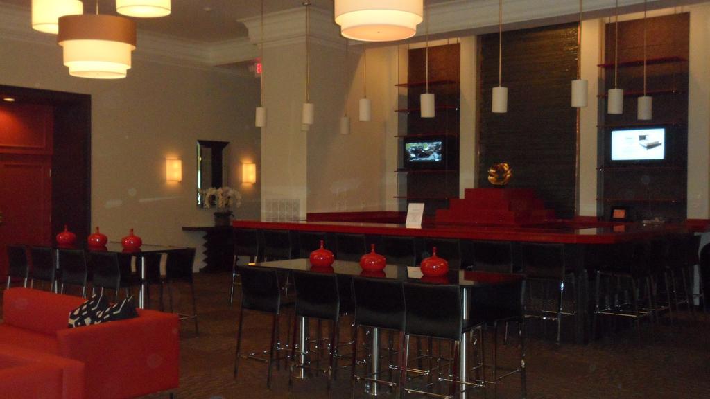 Ramada By Wyndham Rock Hill At Sullivan Center מראה חיצוני תמונה
