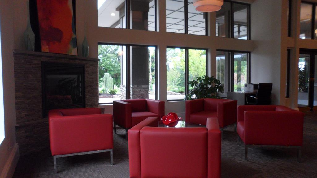Ramada By Wyndham Rock Hill At Sullivan Center מראה חיצוני תמונה